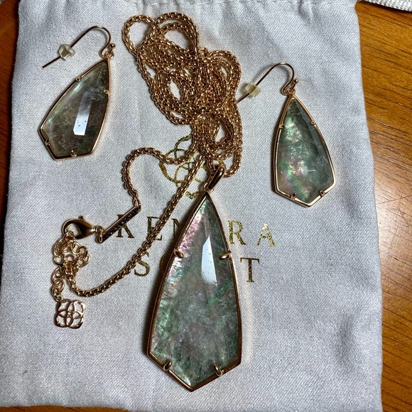 Kendra Scott Carole Necklace and Caroline Earrings - Picture 2 of 5